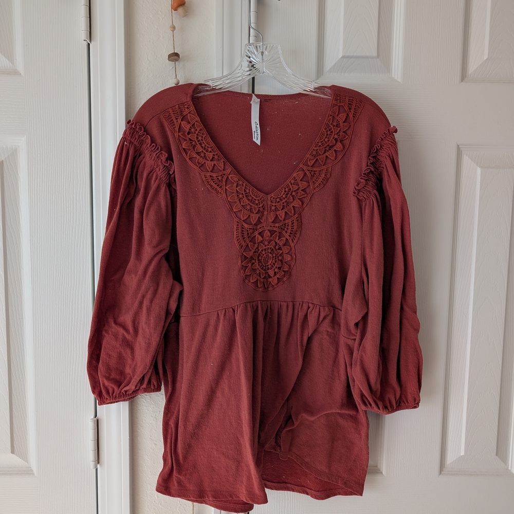Women's Rust Top with Lace Detail